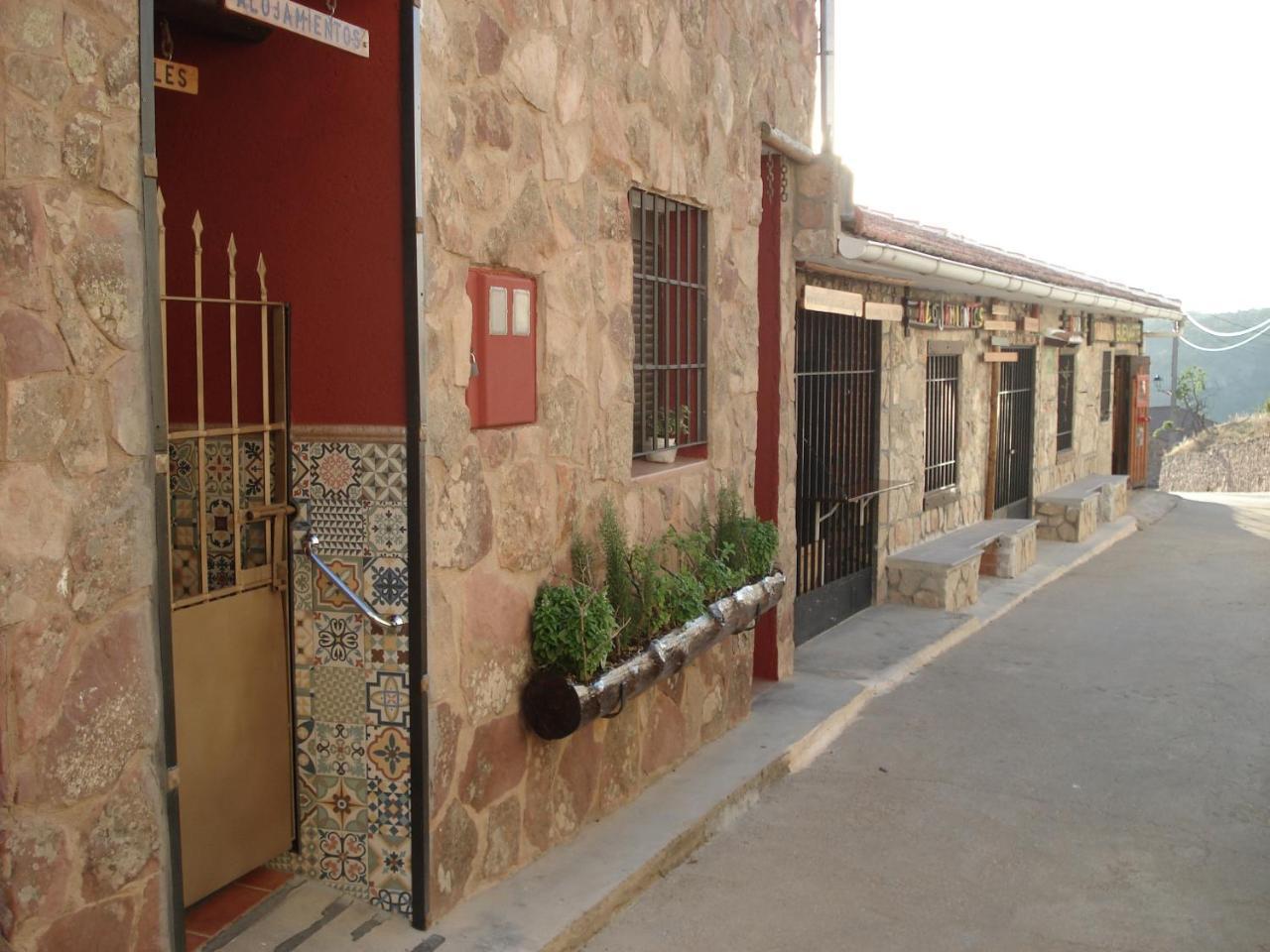 Fuente Del Gamellon Country house Buenache de la Sierra